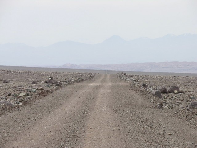 La ruta que atraviesa el Atacama en Chile