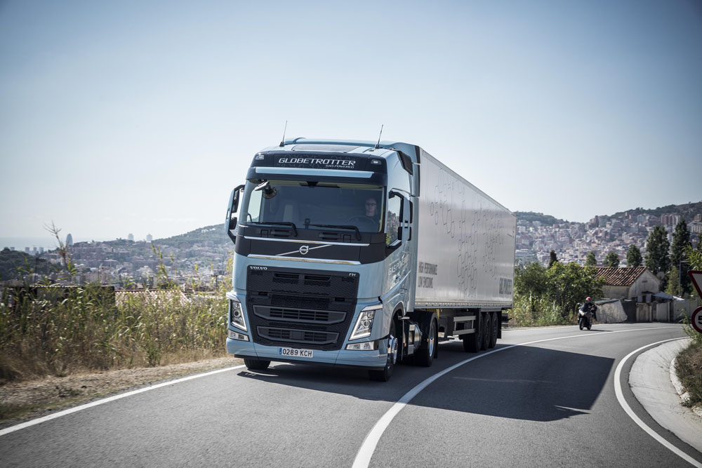 Nuevos camiones Volvo FH GNL y Volvo FM GNL de 420 o 460 CV para operaciones de transporte pesado regional y de largo recorrido