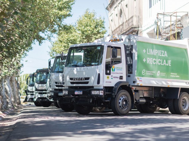 CIEMSA atiende recolección de residuos y saneamiento en Canelones con camiones IVECO