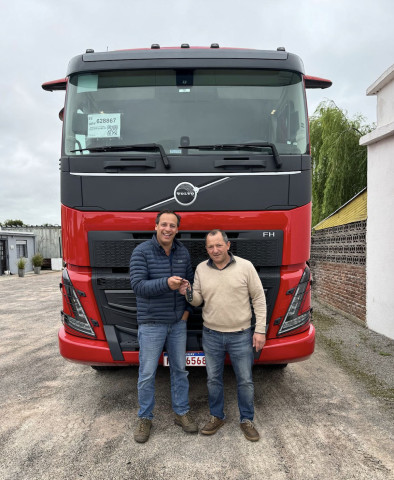 VOLVO - Mario Corujo S.A. VOLVO - Mario Corujo S.A.