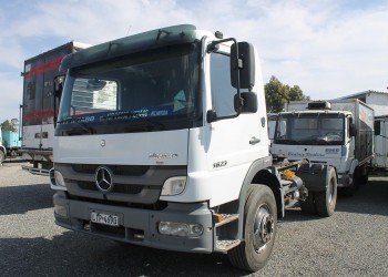 Mercedes-Benz Atego 1623 Tractor 4x2 año 2012