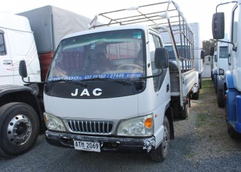 Jac con caja del año 2008