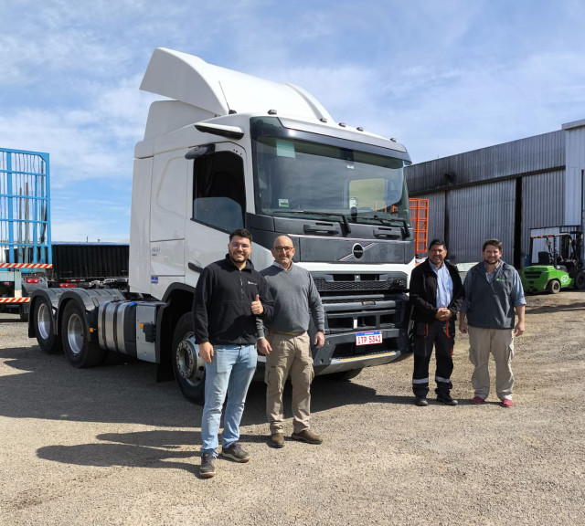 VOLVO - Deyton S.A. VOLVO - Deyton S.A.