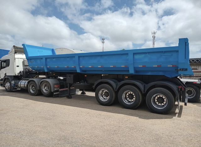 VOLVO - Gustavo Kent VOLVO - Gustavo Kent