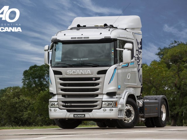 Scania Argentina lanza una edición limitada de camiones por su 40° aniversario: Silver Line Edition