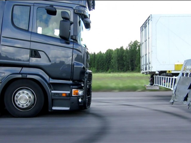 Conozca el sistema de frenado electrónico (EBS) de Scania