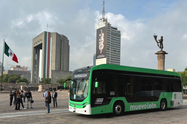 Marcopolo México inicia entrega de 45 autobuses Attivi 100% eléctricos