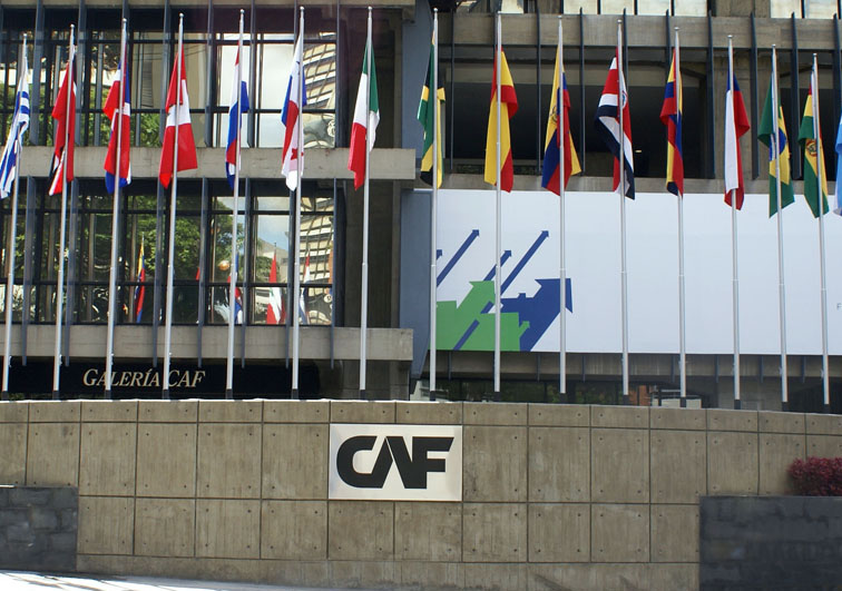 CAF aprobó USD 1.865 millones para impulsar el desarrollo de las infraestructuras y mejoras sociales en América Latina