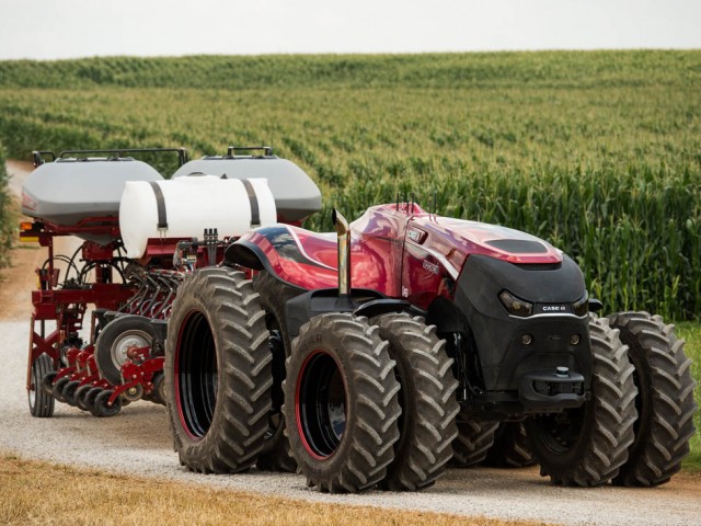 Las marcas de CNH Industrial revelan el desarrollo de un concept de tractor autónomo