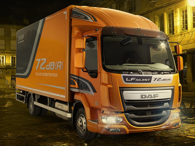DAF presenta ahora también el camión de distribución LF ultrasilencioso