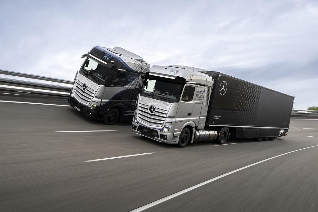 Hito de desarrollo: Daimler Truck prueba camión de pila de combustible con hidrógeno líquido