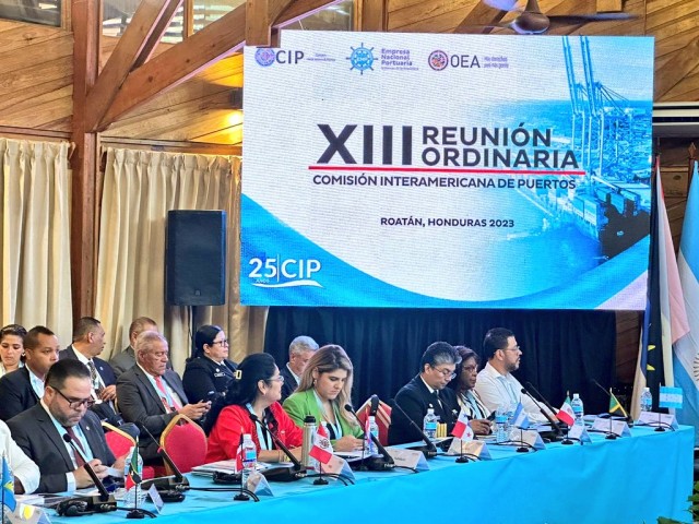 El presidente de la Administración Nacional de Puertos, Juan Curbelo, participó de la XIII Reunión Ordinaria de la CIP-OEA en Roatán, Honduras