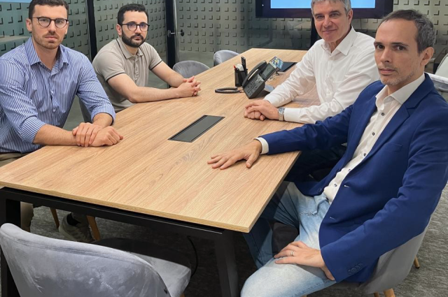 Liebherr: innovación, potencia y respaldo para los desafíos del mercado uruguayo Liebherr: innovación, potencia y respaldo para los desafíos del mercado uruguayo