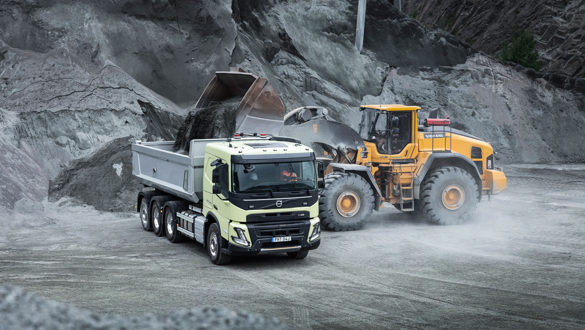 Volvo Trucks lleva su camión de construcción más robusto al futuro con el nuevo Volvo FMX