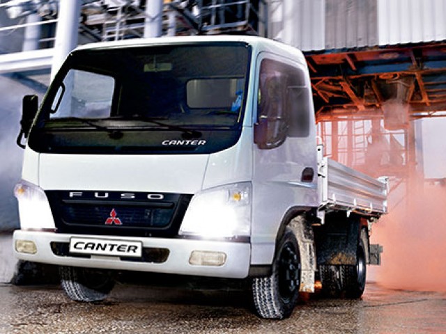 FUSO_Canter_4