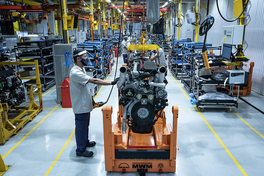 CORAZÓN BRASILEÑO: la nueva generación del motor MAN D26 producido en Brasil debuta en el camión más grande de la historia de VW CAMINHÕES E ÔNIBUS