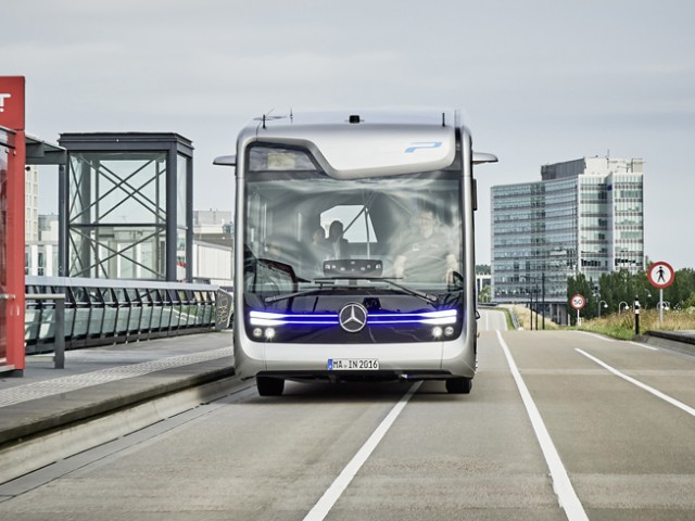 Future_Bus_de_Mercedes-Benz._Foto_8