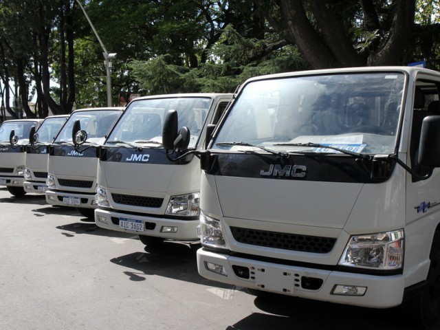 Intendencia de Canelones incorpora camiones JMC para potenciar su gestión ambiental