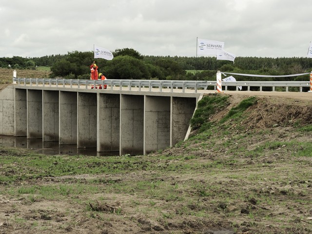 Se inauguró el puente que une Lares y Perseverano