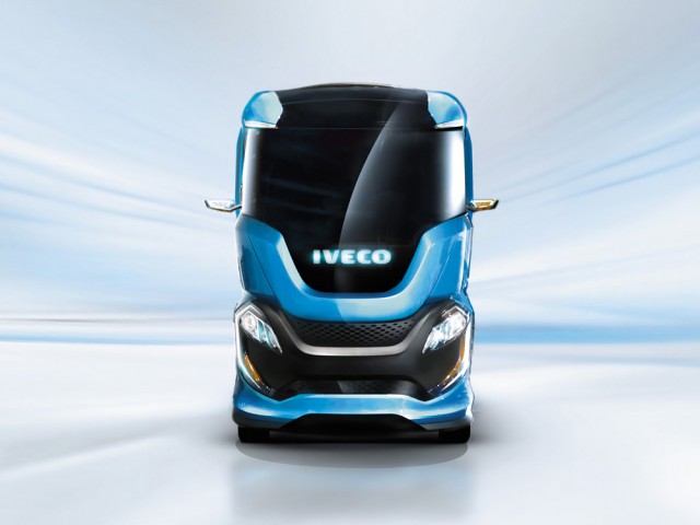 Iveco_Z_Truck_Front