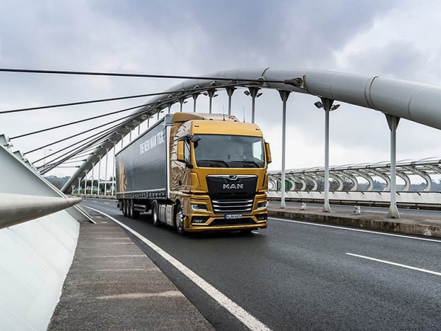 Eficiencia confirmada en pruebas con TÜV: la nueva generación de camiones MAN ahorra hasta un 8,2% de combustible