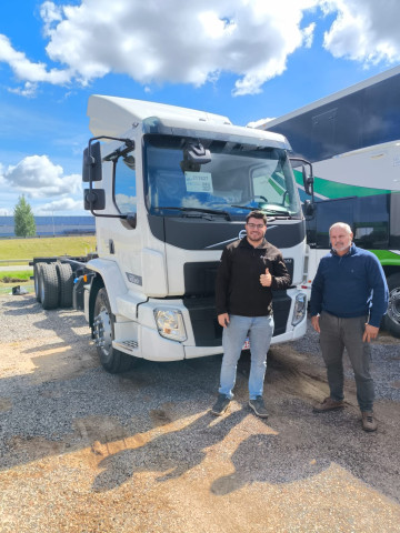 VOLVO - Luis Saravia VOLVO - Luis Saravia