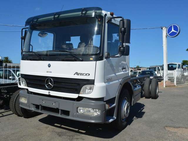 MERCEDES_BENZ_ATEGO_11_venta_Acevedo