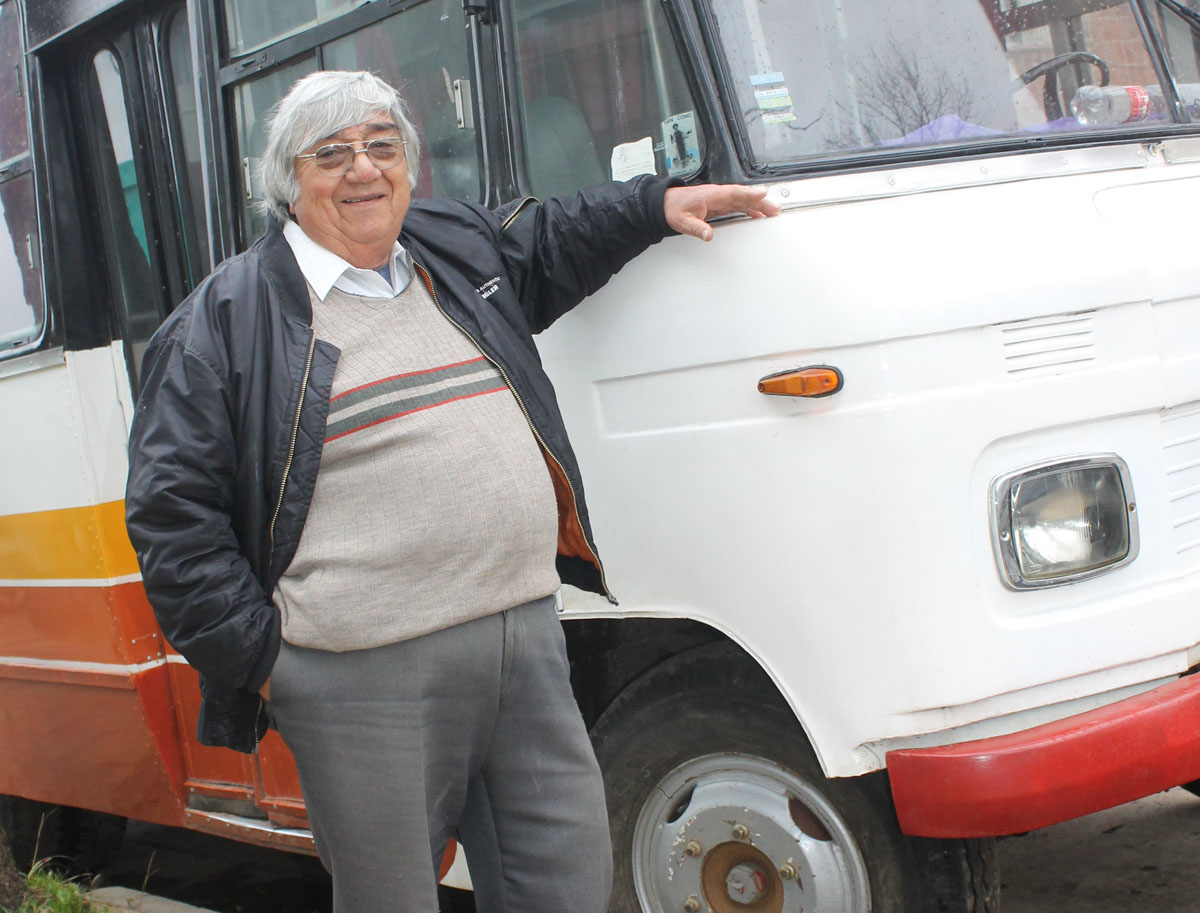 Mario Sosa, los relatos de un transportista en continua lucha