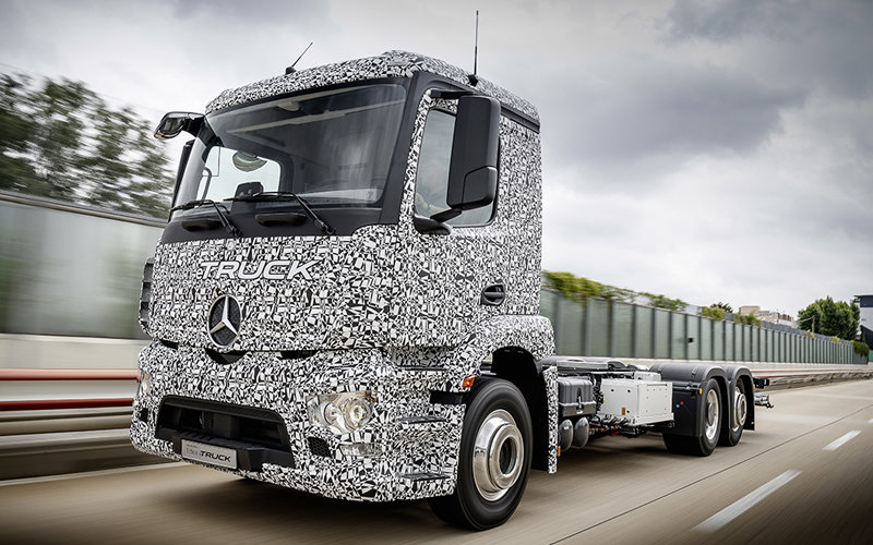 Mercedes-Benz Urban eTruck, el primer camión totalmente eléctrico para cargas pesadas