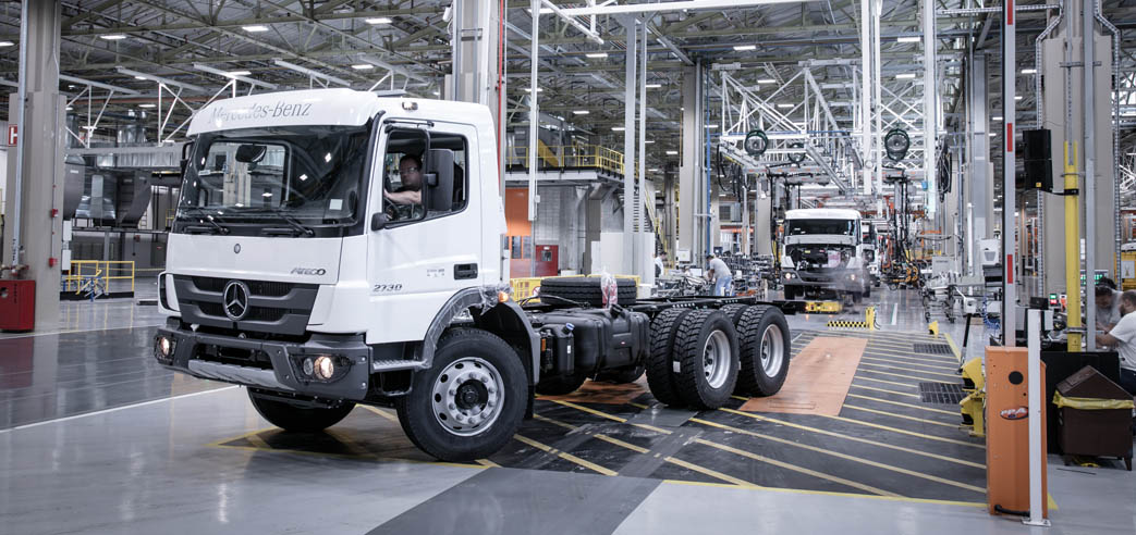 Industria 4.0: Daimler Trucks revoluciona la producción de camiones en Brasil