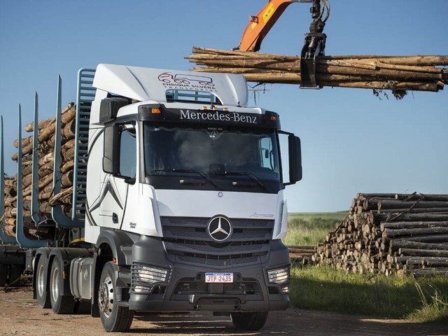 Tras la exitosa presentación del Mercedes-Benz New Actros en Uruguay, Autolider ofrece aún más opciones para el transporte extrapesado