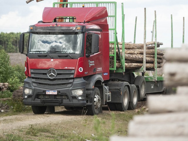 New_Actros_Forestal_8
