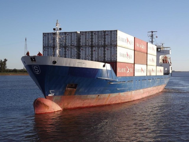 Grúa de U$S 3 millones permitirá al puerto de Fray Bentos operar con contenedores