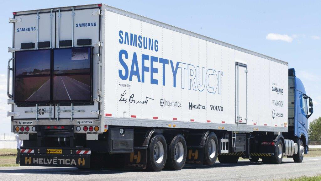 Samsung y Volvo presenta en Argentina el primer Samsung Safety Truck, un sistema creado para salvar vidas