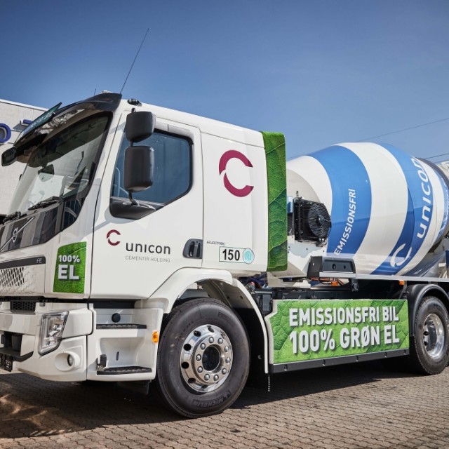 Volvo Trucks: Colaboración pionera para acelerar el transporte ecológico de hormigón