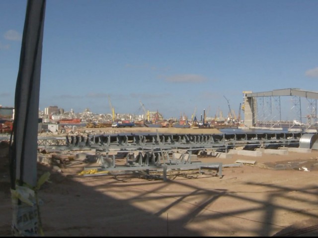 Terminal granelera de Montevideo a inaugurarse en diciembre insume 100 millones de dólares