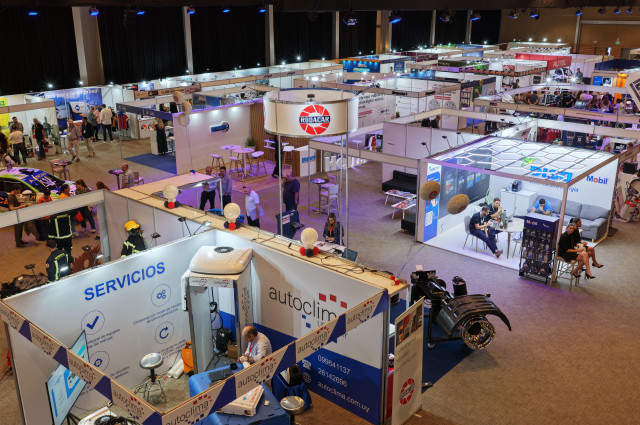 EXPOCARGA 2025 superó los 11.000 asistentes, consolidó a Uruguay como hub logístico regional y demostró ser referencia del transporte nacional EXPOCARGA 2025 superó los 11.000 asistentes, consolidó a Uruguay como hub logístico regional y demostró ser referencia del transporte nacional