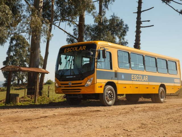 Brasil: VW celebra los 15 años del programa Caminho da Escola con una nueva licitación de 2.300 buses