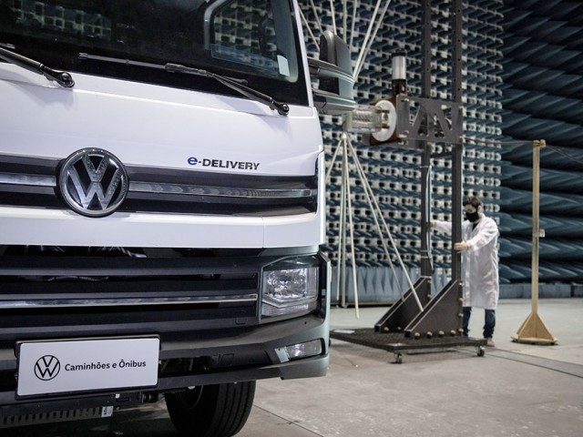 VW E-Delivery: Pruebas a toda máquina en el tramo final para un lanzamiento responsable