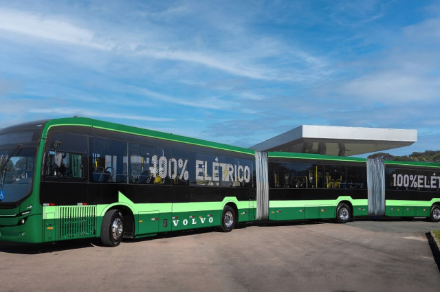 Volvo realiza su primera venta de vehículos eléctricos articulados y biarticulados a GreenMob Capital Volvo realiza su primera venta de vehículos eléctricos articulados y biarticulados a GreenMob Capital