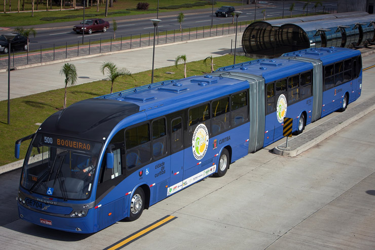 Volvo Bus Latinoamerica y Ericsson firman acuerdo para mejoras los sistemas de movilidad urbana