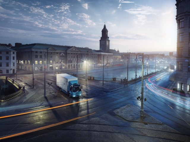 Volvo Trucks impulsa el futuro de la industria hacia la electromovilidad