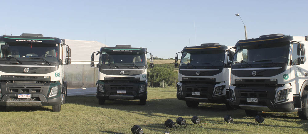 Volvo presentó su nuevo camión FMX Euro 5