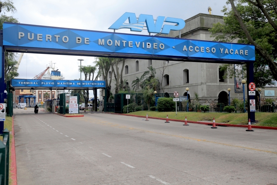 Gobierno acordó con Fonplata financiamiento de 50 millones de dólares para nuevos accesos al puerto de Montevideo