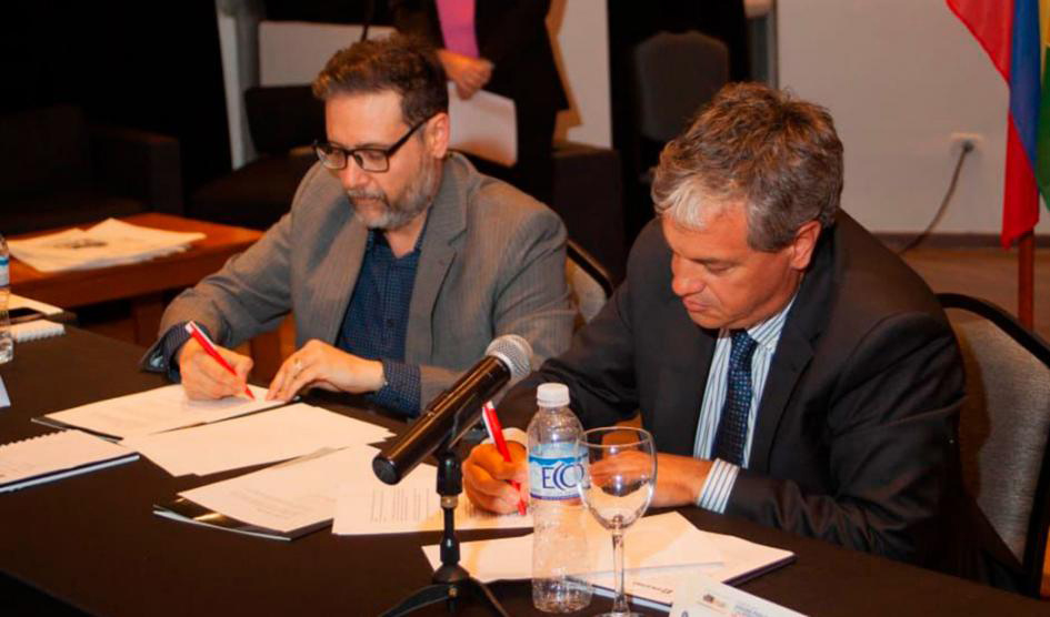 Administración de Puertos firmó acuerdo en Argentina para dinamizar comercio exterior