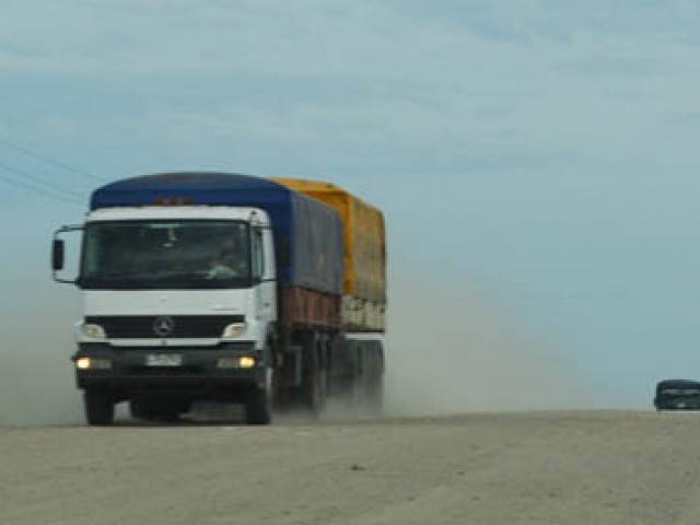 Planeamiento y Presupuesto asigna a intendencias 315 millones de pesos para caminería rural y otras obras