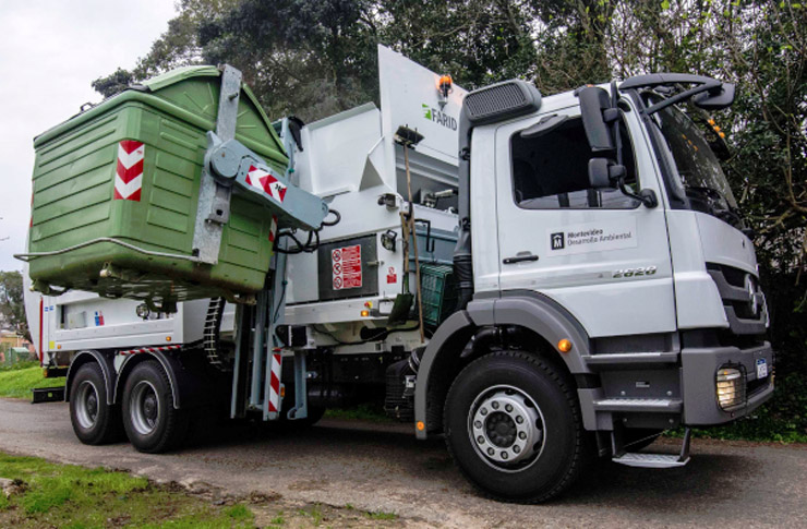 Ya trabajan los nuevos camiones de limpieza en Montevideo