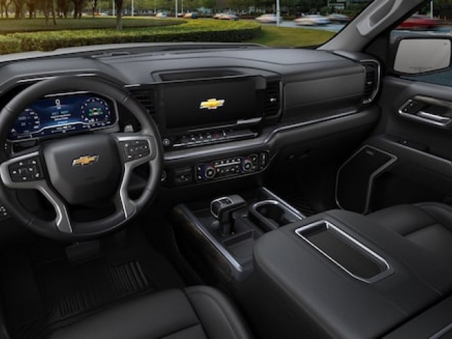 camioneta-chevrolet-silverado-interior-delantero