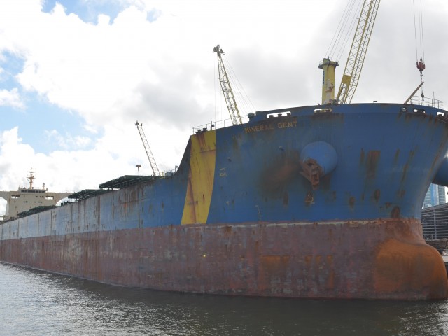 Nuevo embarque de 90 mil toneladas de madera a China por el puerto de Montevideo