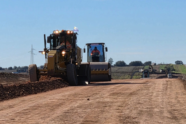 Recorrida por Colonia: avance de obras e intercambio con la comunidad Recorrida por Colonia: avance de obras e intercambio con la comunidad